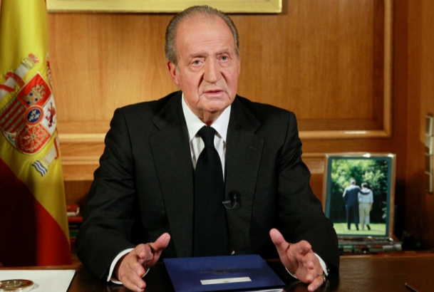 Su Majestad el Rey durante su mensaje por el fallecimiento de D. Aldolfo Suárez 